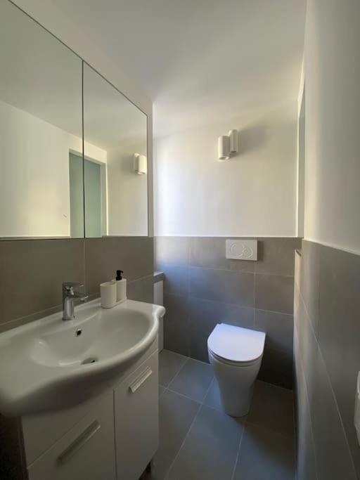 Trastevere Design Apartment Rome Exterior photo